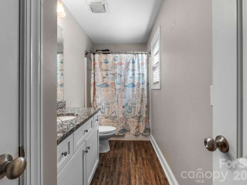 710 Ben Avenue, Kannapolis, NC 28081.  MLS# CAR4429776, YatesRealty ID 55983. Primary bathroom