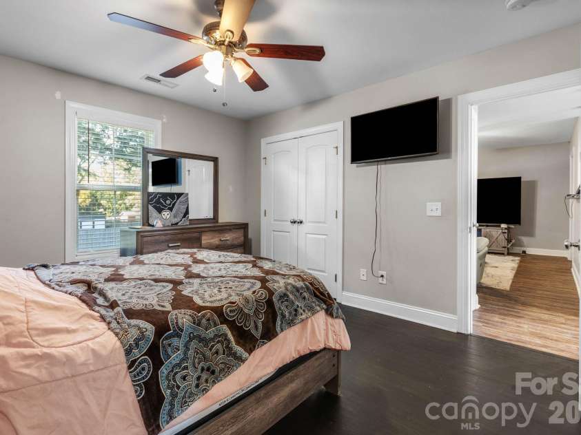 710 Ben Avenue, Kannapolis, NC 28081.  MLS# CAR4429776, YatesRealty ID 55983. Primary bedroom