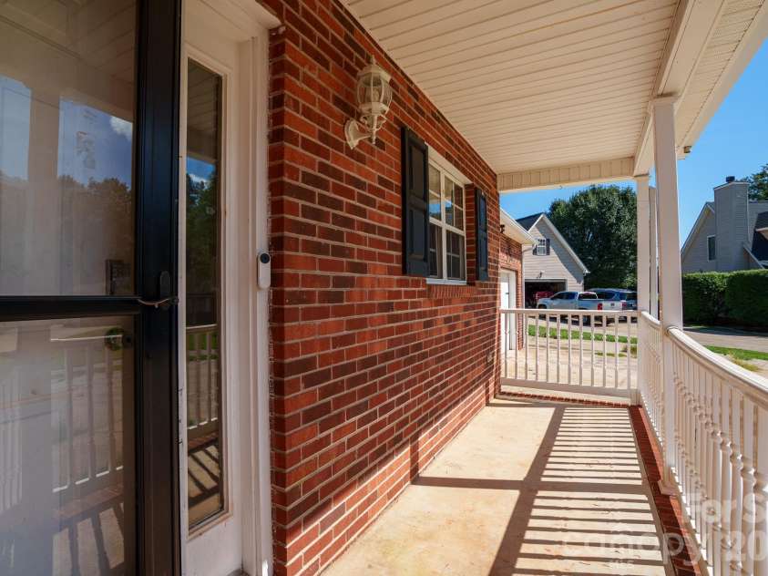 2065 Gary Lane, Hickory, NC 28602.  MLS# CAR4433074, YatesRealty ID 55987. Front Patio