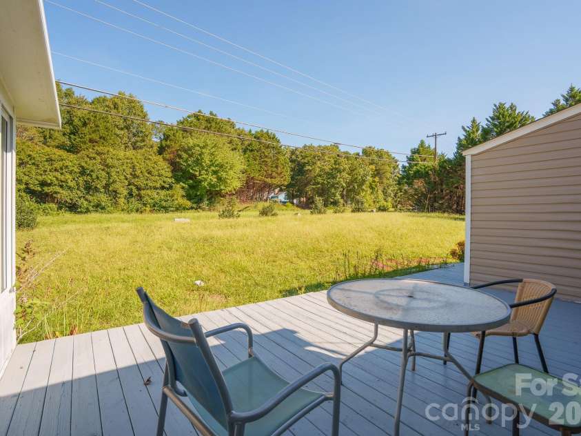2065 Gary Lane, Hickory, NC 28602.  MLS# CAR4433074, YatesRealty ID 55987. REPAINTED AND REPAIRED PATIO AND BACKYARD