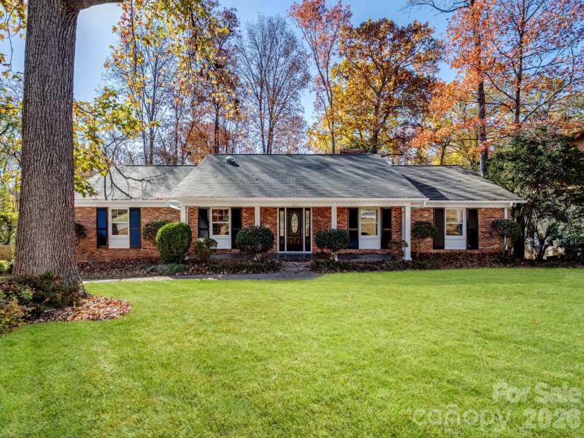 2111 Sagamore Road, Charlotte, NC 28209.  MLS# CAR4433189, YatesRealty ID 55988. 