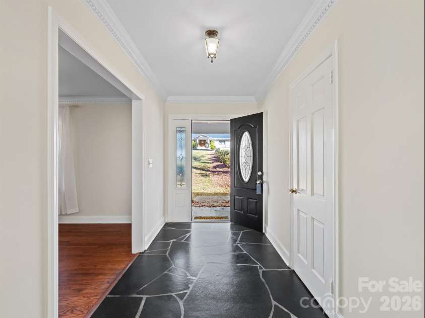 2111 Sagamore Road, Charlotte, NC 28209.  MLS# CAR4433189, YatesRealty ID 55988. 