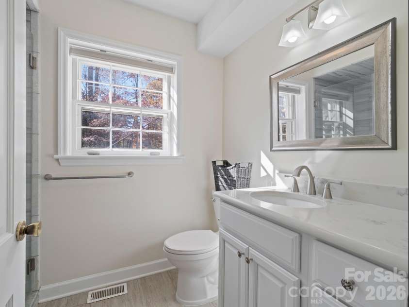 2111 Sagamore Road, Charlotte, NC 28209.  MLS# CAR4433189, YatesRealty ID 55988. 
