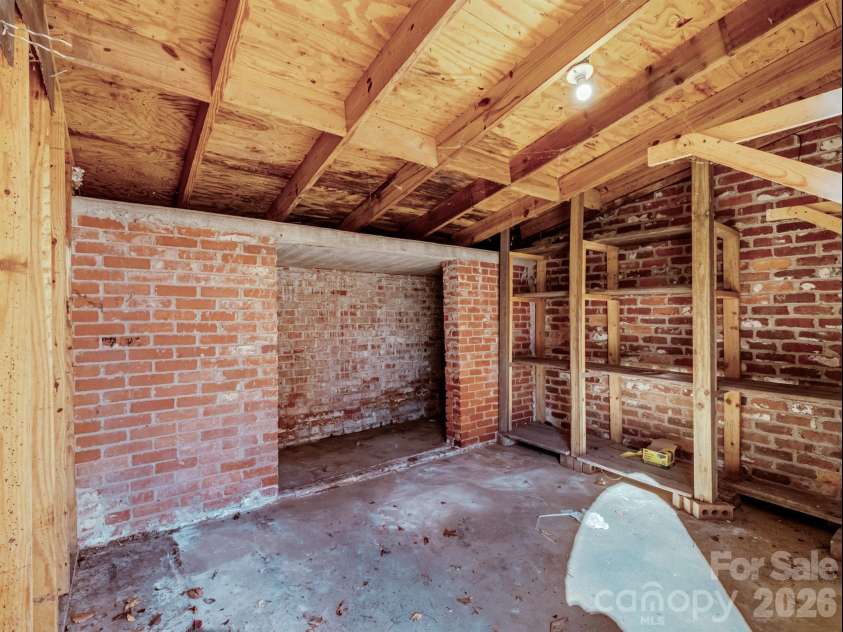 2111 Sagamore Road, Charlotte, NC 28209.  MLS# CAR4433189, YatesRealty ID 55988. 