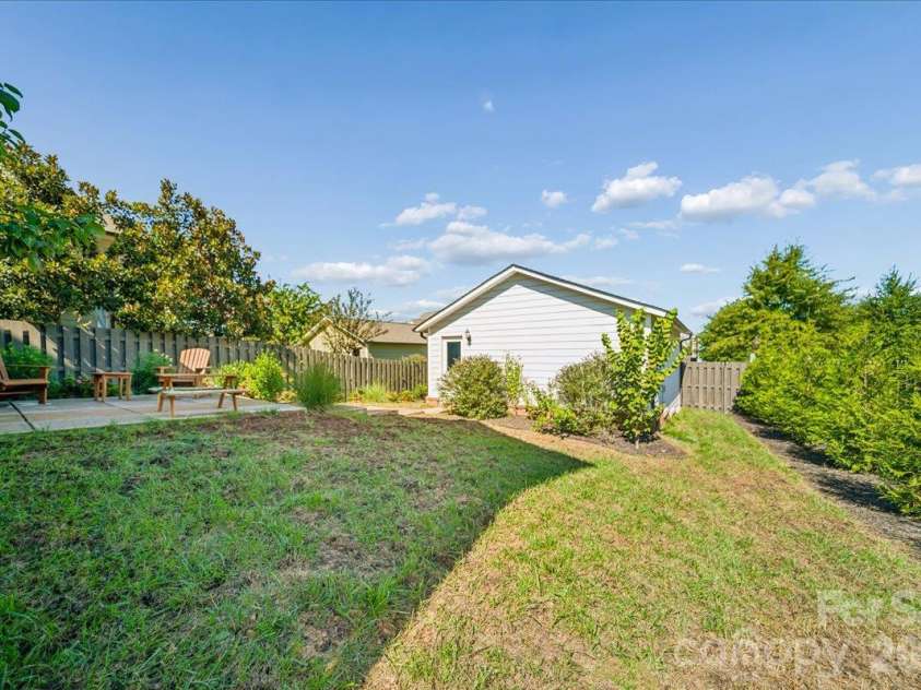 11535 Miller Road, Pineville, NC 28134.  MLS# CAR4433279, YatesRealty ID 55989. 