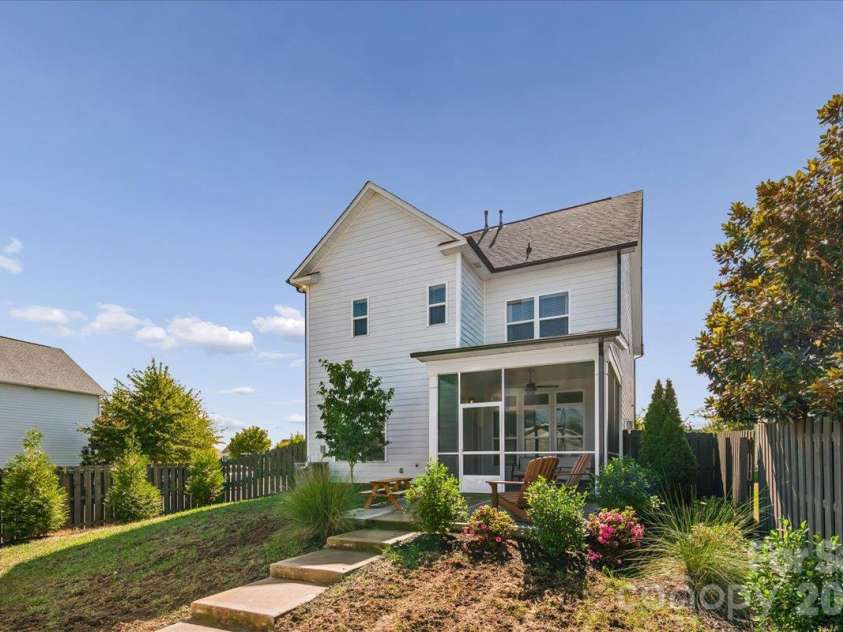 11535 Miller Road, Pineville, NC 28134.  MLS# CAR4433279, YatesRealty ID 55989. 