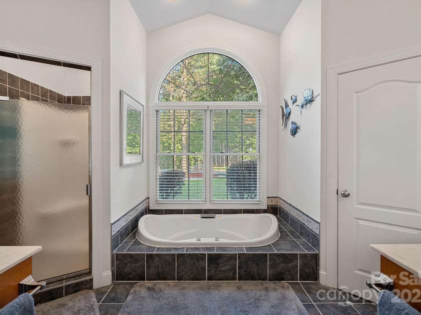 115 Hawk Run Lane, Troutman, NC 28166.  MLS# CAR4190327, YatesRealty ID 5599. 