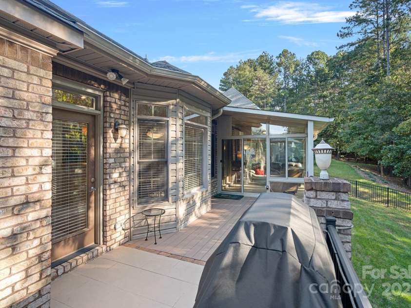 115 Hawk Run Lane, Troutman, NC 28166.  MLS# CAR4190327, YatesRealty ID 5599. 