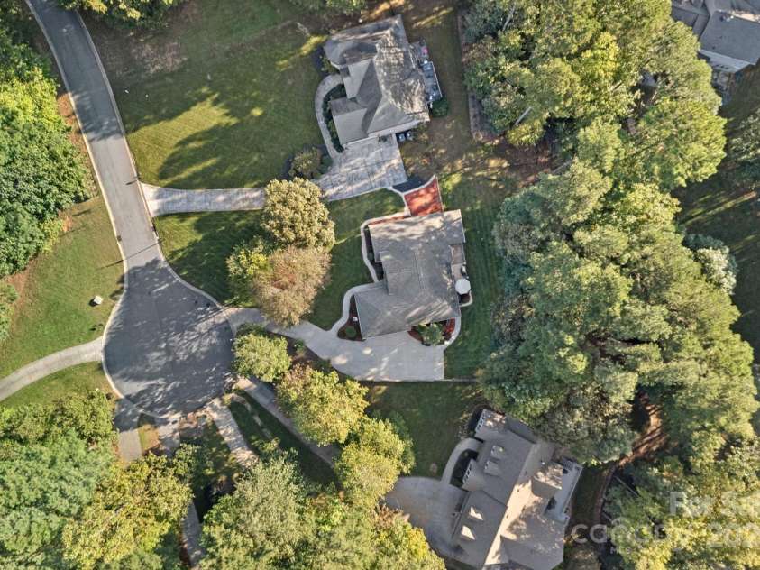 115 Hawk Run Lane, Troutman, NC 28166.  MLS# CAR4190327, YatesRealty ID 5599. 