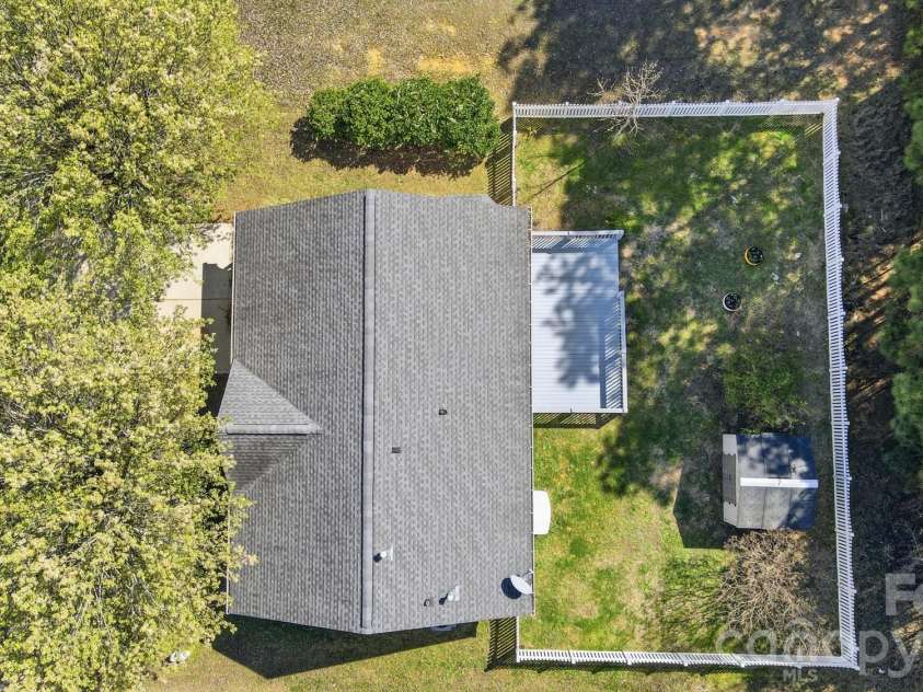555 Annalinde Lane, Rock Hill, SC 29732.  MLS# CAR4359348, YatesRealty ID 5599. 