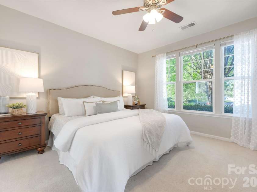 13102 Heath Grove Drive, Huntersville, NC 28078.  MLS# CAR4432649, YatesRealty ID 55991. 