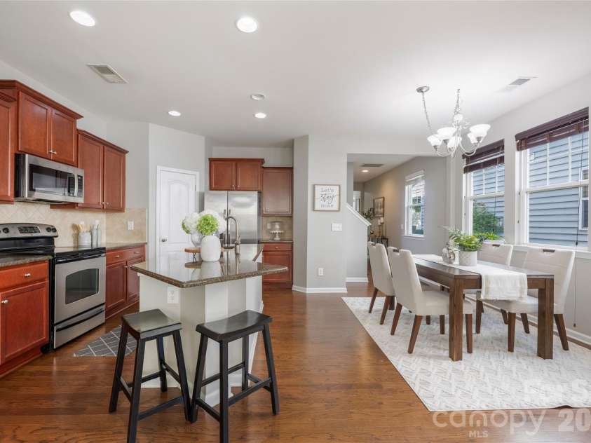 13102 Heath Grove Drive, Huntersville, NC 28078.  MLS# CAR4432649, YatesRealty ID 55991. 