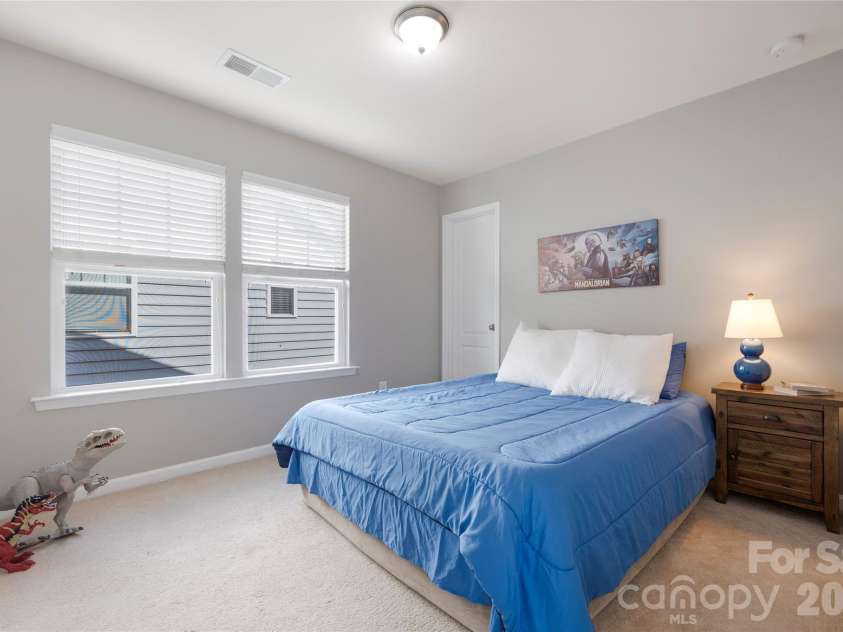 13102 Heath Grove Drive, Huntersville, NC 28078.  MLS# CAR4432649, YatesRealty ID 55991. 