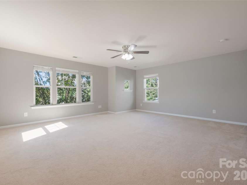 13102 Heath Grove Drive, Huntersville, NC 28078.  MLS# CAR4432649, YatesRealty ID 55991. 