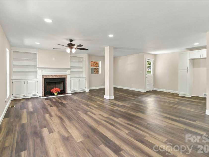 111 Education Lane, York, SC 29745.  MLS# CAR4432535, YatesRealty ID 55993. 