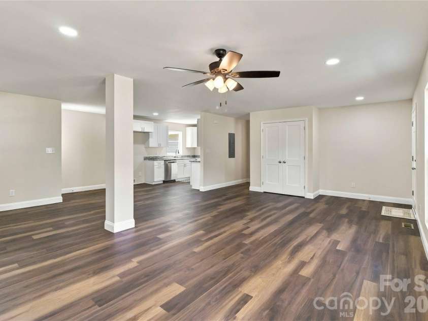 111 Education Lane, York, SC 29745.  MLS# CAR4432535, YatesRealty ID 55993. 