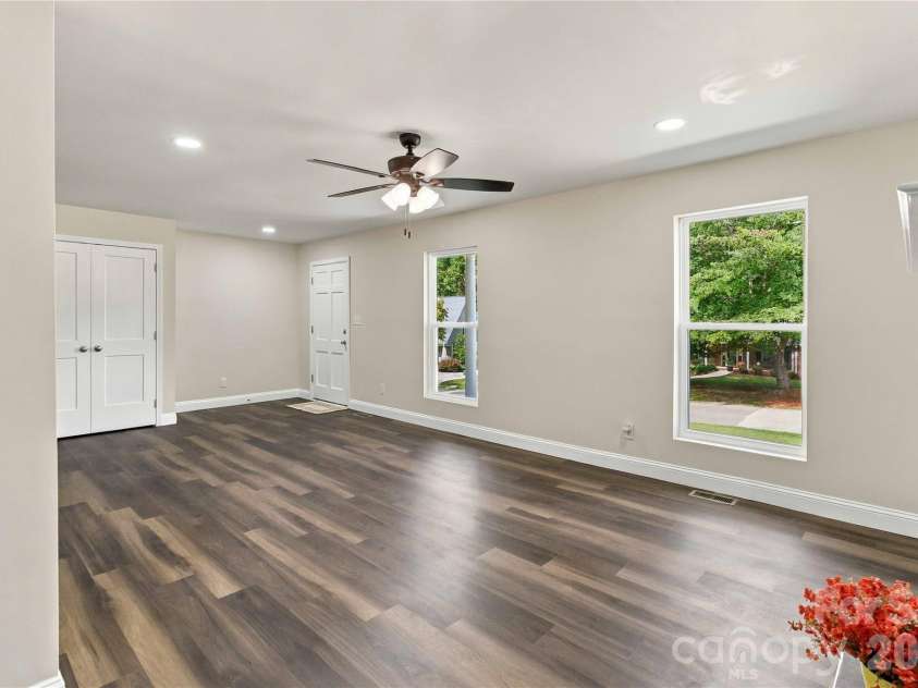 111 Education Lane, York, SC 29745.  MLS# CAR4432535, YatesRealty ID 55993. 