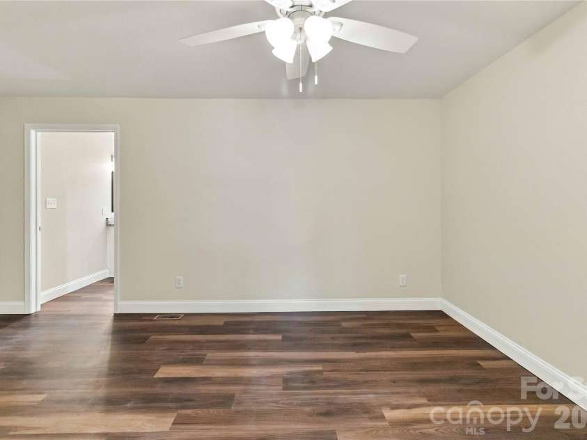 111 Education Lane, York, SC 29745.  MLS# CAR4432535, YatesRealty ID 55993. 