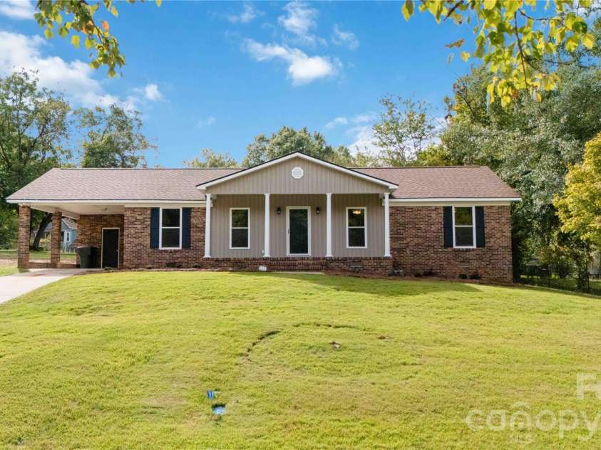 111 Education Lane, York, SC 29745.  MLS# CAR4432535, YatesRealty ID 55993. 