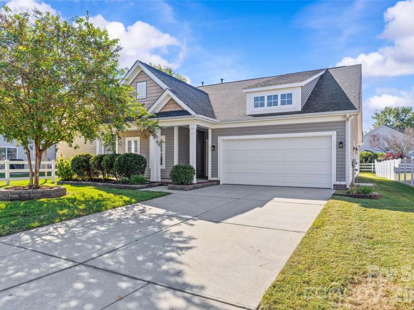 5003 Symphony Lane, Indian Trail, NC 28079.  MLS# CAR4432505, YatesRealty ID 55997. 