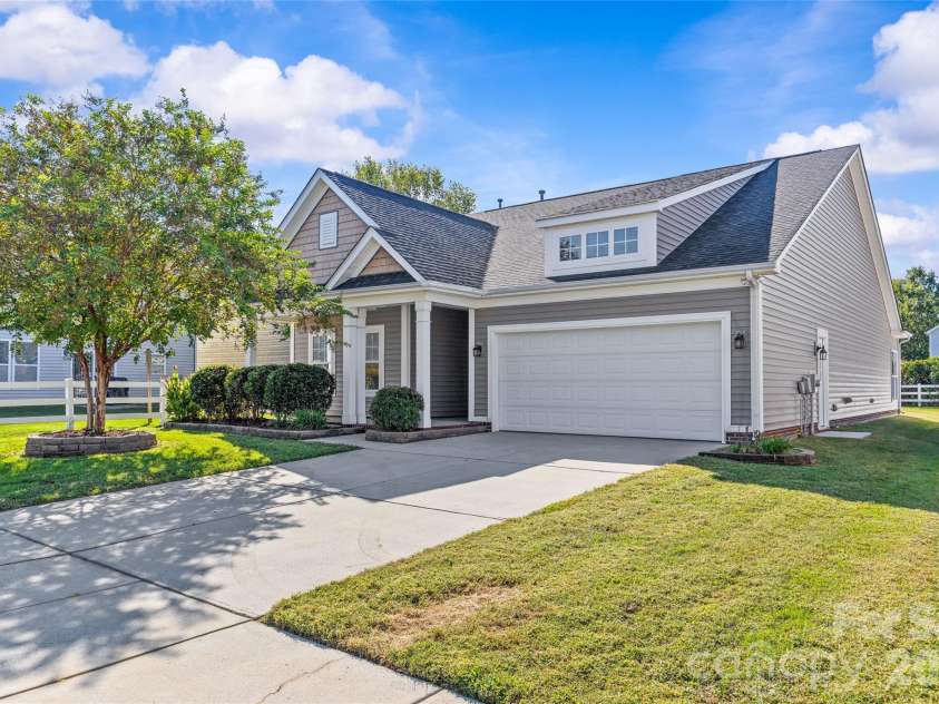 5003 Symphony Lane, Indian Trail, NC 28079.  MLS# CAR4432505, YatesRealty ID 55997. 