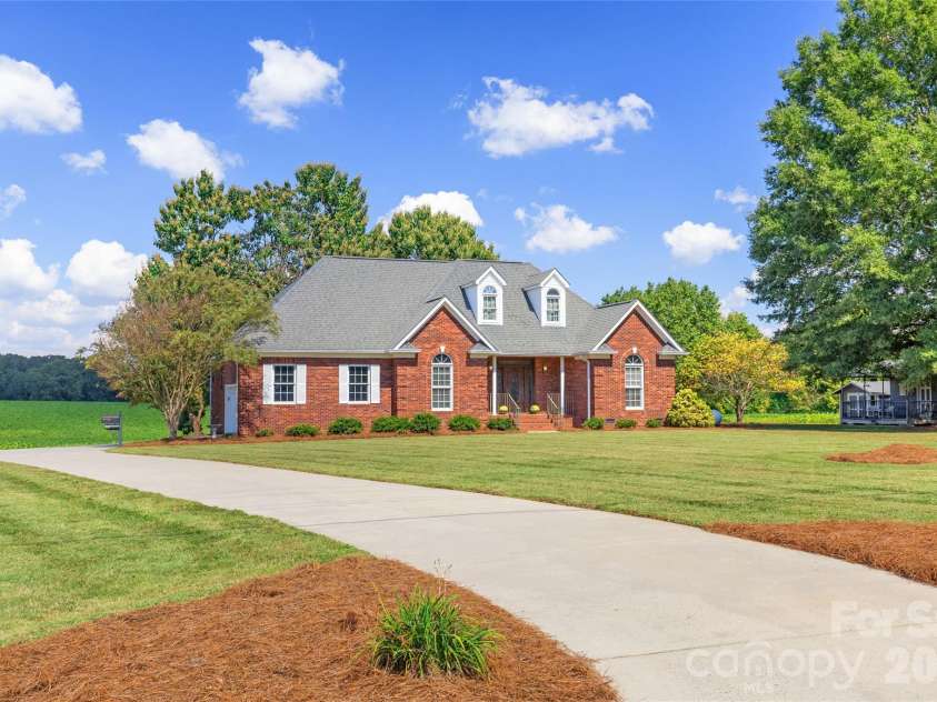 3517 Zebulon Williams Road, Monroe, NC 28210.  MLS# CAR4432409, YatesRealty ID 55998. 
