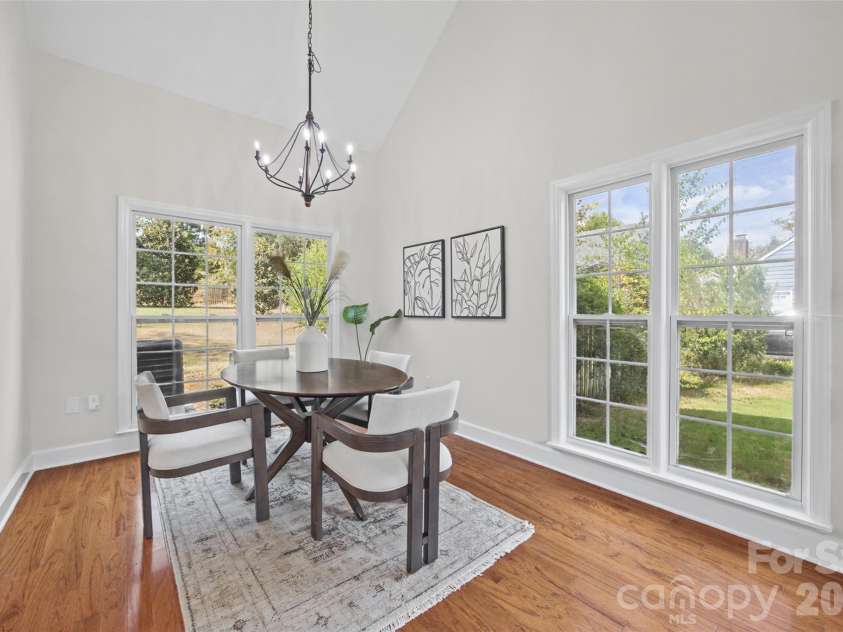 12600 Parks Farm Lane, Charlotte, NC 28277.  MLS# CAR4431325, YatesRealty ID 55999. Dining Room