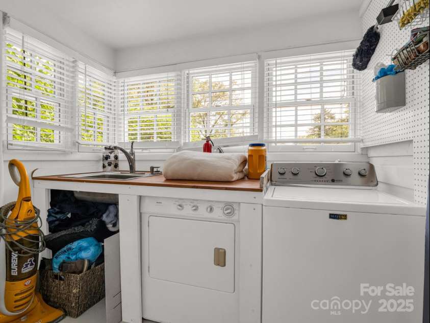 191 6th Street, Rutherfordton, NC 28139.  MLS# CAR4287810, YatesRealty ID 56. 