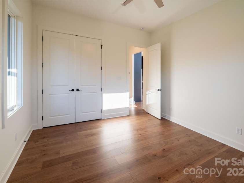 11 Kiftsgate Court, Asheville, NC 28804.  MLS# CAR4329278, YatesRealty ID 560. Guest Room