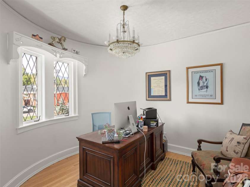 117 Jackson Street, Sylva, NC 28779.  MLS# CAR4359040, YatesRealty ID 5600. 