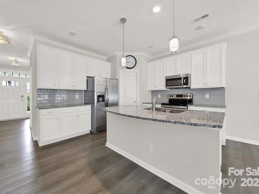 769 River Park Road, Belmont, NC 28012.  MLS# CAR4233285, YatesRealty ID 5600. 