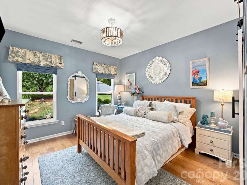20304 Southshore Drive, Cornelius, NC 28031.  MLS# CAR4431351, YatesRealty ID 56000. Bedroom on Main