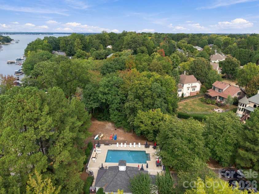 20304 Southshore Drive, Cornelius, NC 28031.  MLS# CAR4431351, YatesRealty ID 56000. Community Pool