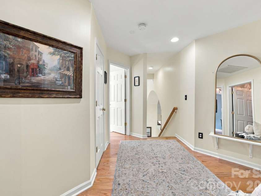 20304 Southshore Drive, Cornelius, NC 28031.  MLS# CAR4431351, YatesRealty ID 56000. Landing on 2nd Floor