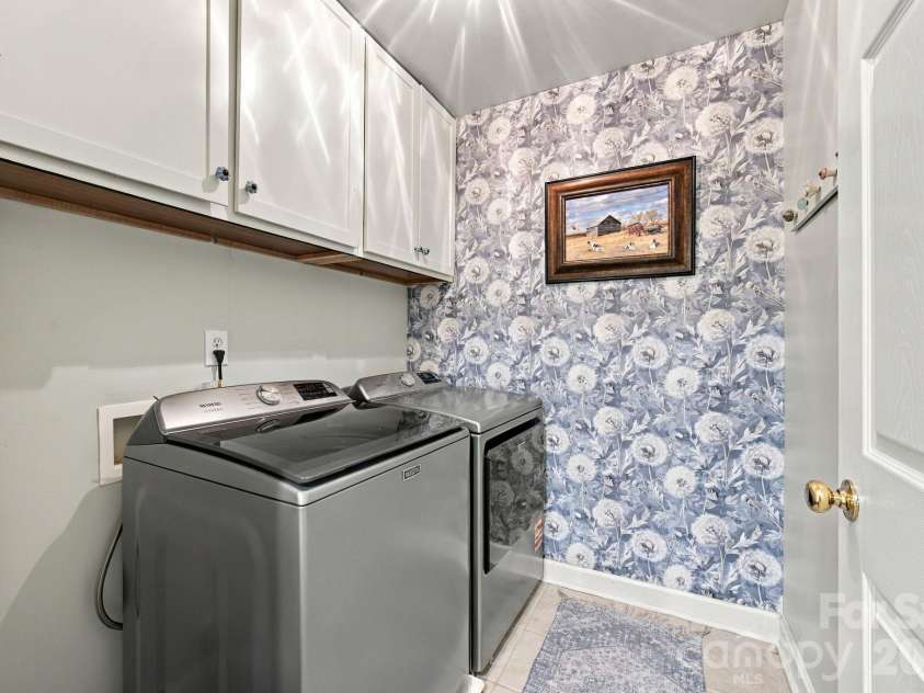 20304 Southshore Drive, Cornelius, NC 28031.  MLS# CAR4431351, YatesRealty ID 56000. Laundry Room on 2nd floor