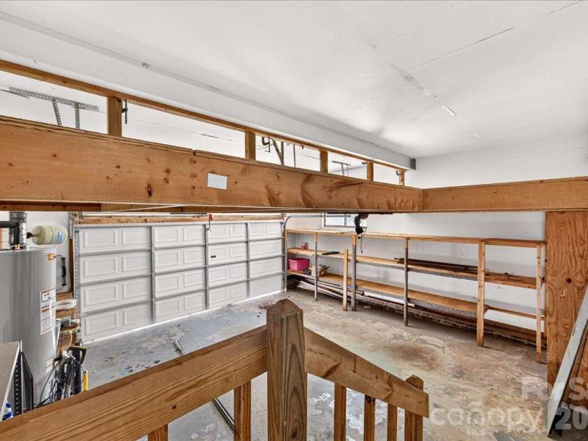 6133 Rhone Drive, Charlotte, NC 28226.  MLS# CAR4431409, YatesRealty ID 56002. 