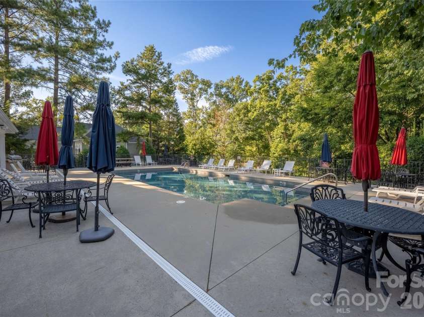 20315 Southshore Drive, Cornelius, NC 28031.  MLS# CAR4431312, YatesRealty ID 56005. 