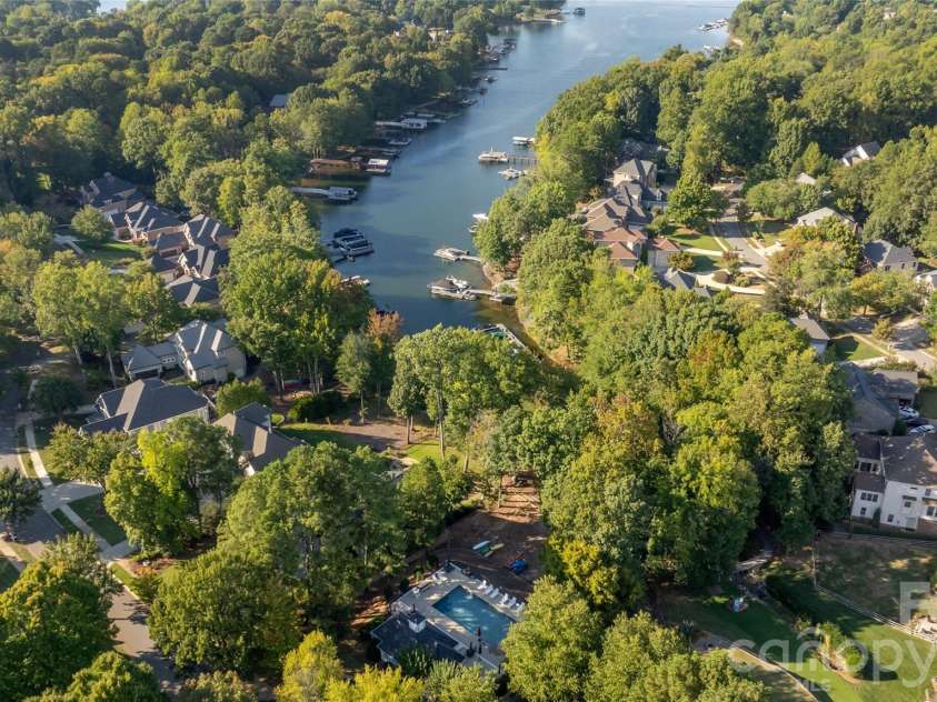 20315 Southshore Drive, Cornelius, NC 28031.  MLS# CAR4431312, YatesRealty ID 56005. Community pool with lake view and lake access