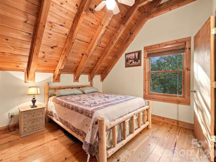 418 Piney Creek Drive, Lake Lure, NC 28746.  MLS# CAR4431626, YatesRealty ID 56007. 