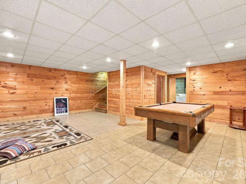 418 Piney Creek Drive, Lake Lure, NC 28746.  MLS# CAR4431626, YatesRealty ID 56007. 