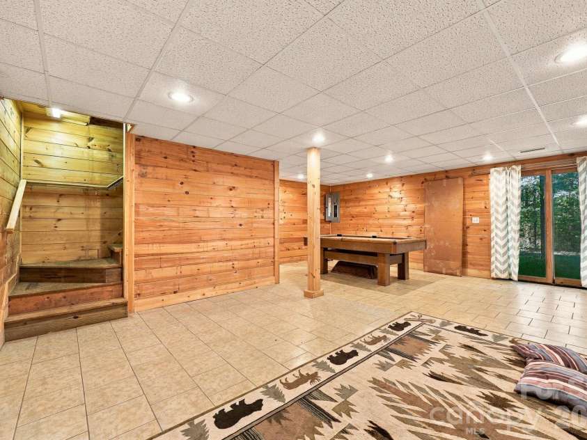 418 Piney Creek Drive, Lake Lure, NC 28746.  MLS# CAR4431626, YatesRealty ID 56007. 