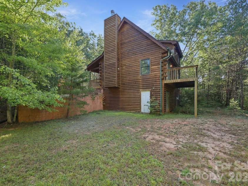 418 Piney Creek Drive, Lake Lure, NC 28746.  MLS# CAR4431626, YatesRealty ID 56007. 