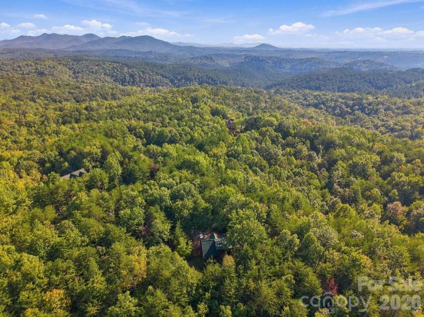 418 Piney Creek Drive, Lake Lure, NC 28746.  MLS# CAR4431626, YatesRealty ID 56007. 