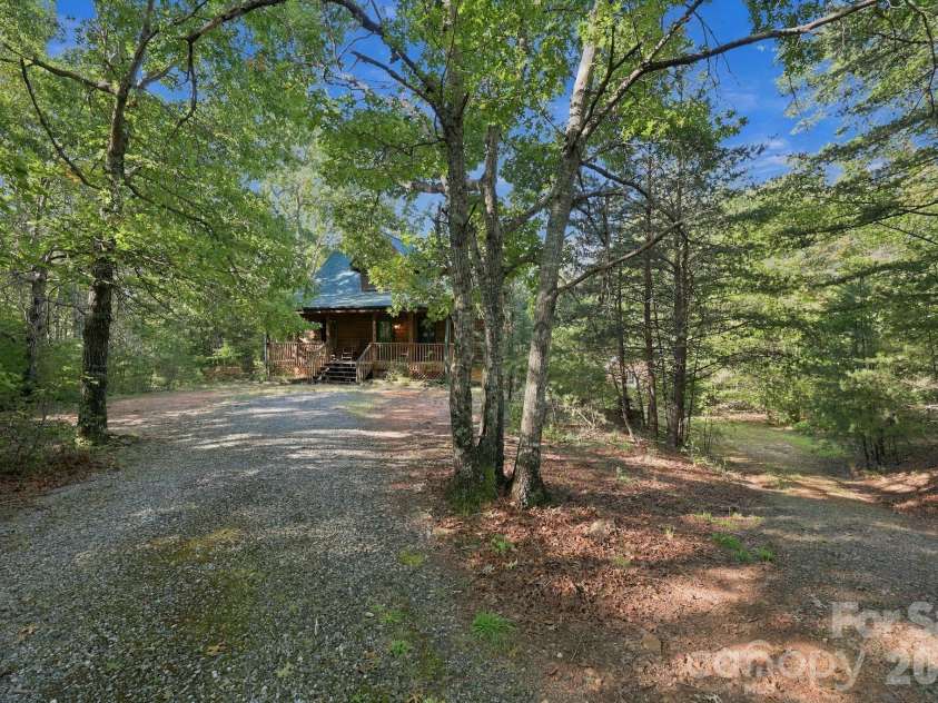 418 Piney Creek Drive, Lake Lure, NC 28746.  MLS# CAR4431626, YatesRealty ID 56007. 