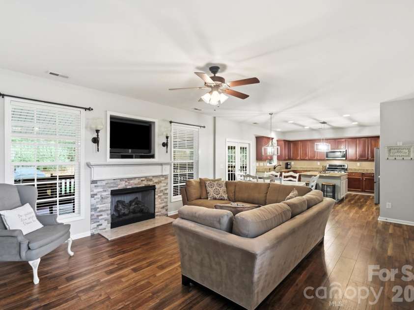 1121 Deep Hollow Court, Waxhaw, NC 28173.  MLS# CAR4431905, YatesRealty ID 56009. 