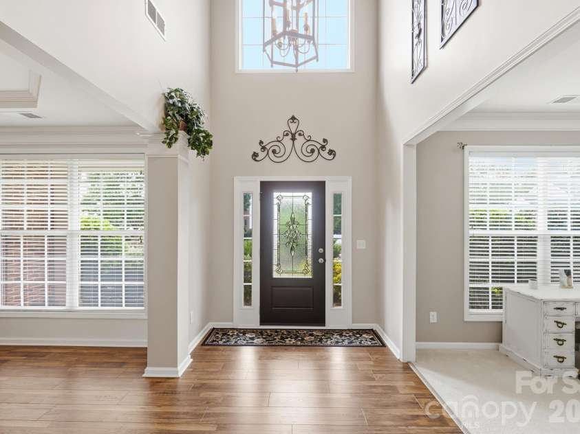 1121 Deep Hollow Court, Waxhaw, NC 28173.  MLS# CAR4431905, YatesRealty ID 56009. Spacious Foyer