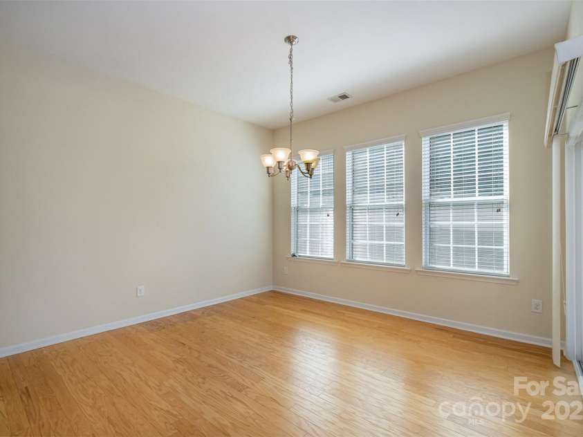 151 Glade Valley Avenue, Mooresville, NC 28117.  MLS# CAR4192412, YatesRealty ID 5601. Dinning room
