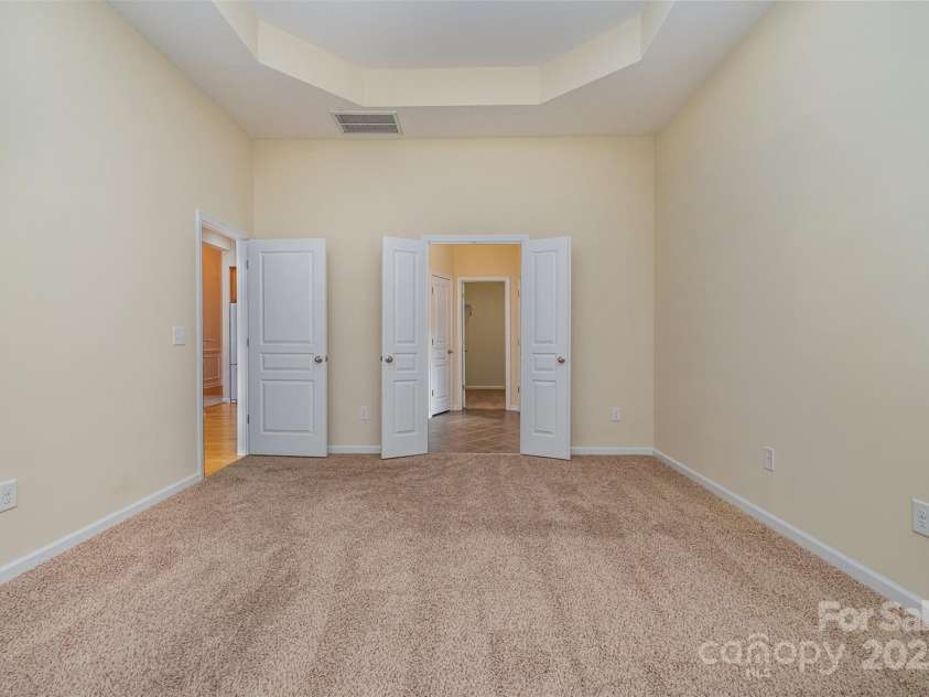 151 Glade Valley Avenue, Mooresville, NC 28117.  MLS# CAR4192412, YatesRealty ID 5601. Primary suite