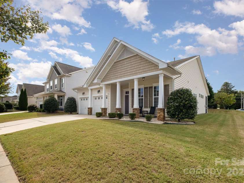 151 Glade Valley Avenue, Mooresville, NC 28117.  MLS# CAR4192412, YatesRealty ID 5601. Welcome home