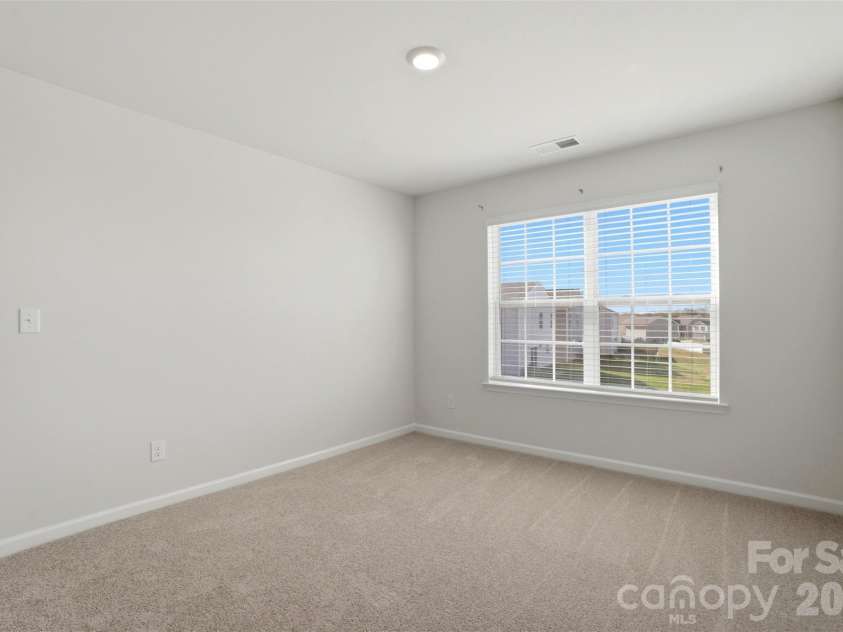 3163 Winesap Drive, Dallas, NC 28034.  MLS# CAR4359271, YatesRealty ID 5601. 